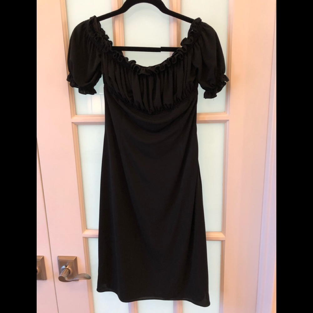 David Meister black short sleeve dress